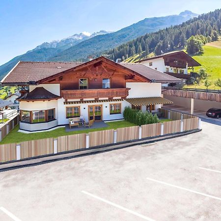 Apartment In Neustift In A Quiet Location Neustift im Stubaital Luaran gambar
